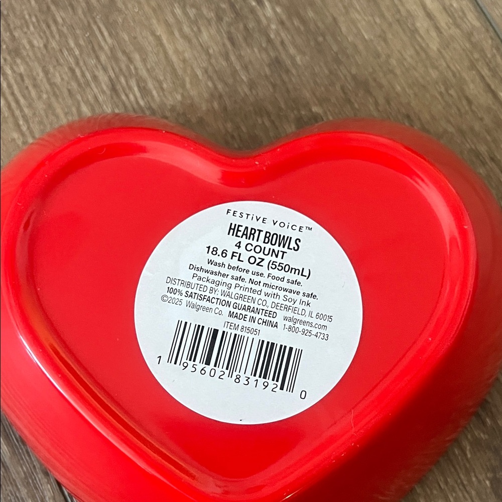 Heart-Shaped Valentine's Serveware Set - Picture 2 of 7